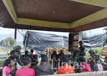 Satgas Yonif 700/WYC Pos Eromaga Gelar Minggu Kasih, Sejukkan Damai di Tanah Puncak