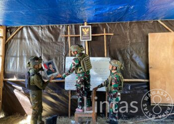 Cahaya dari Mayuberi, Satgas Yonif 700/Wyc Hadirkan Harapan Baru untuk Dunia Pendidikan di Ilaga Utara