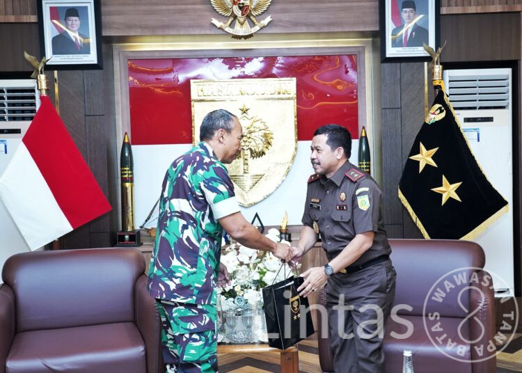 Jaga Hubungan Silaturahmi, Pangdam XIV/Hasanuddin Terima Kunjungan Kajati Sulsel di Makodam