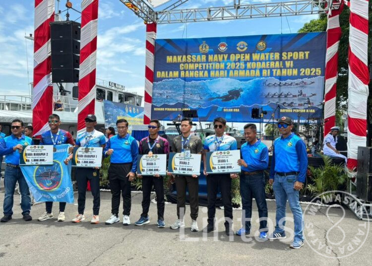 Prajurit Kodam III/Slw Raih Juara Makassar Navy Open Water Sport Competition 2025