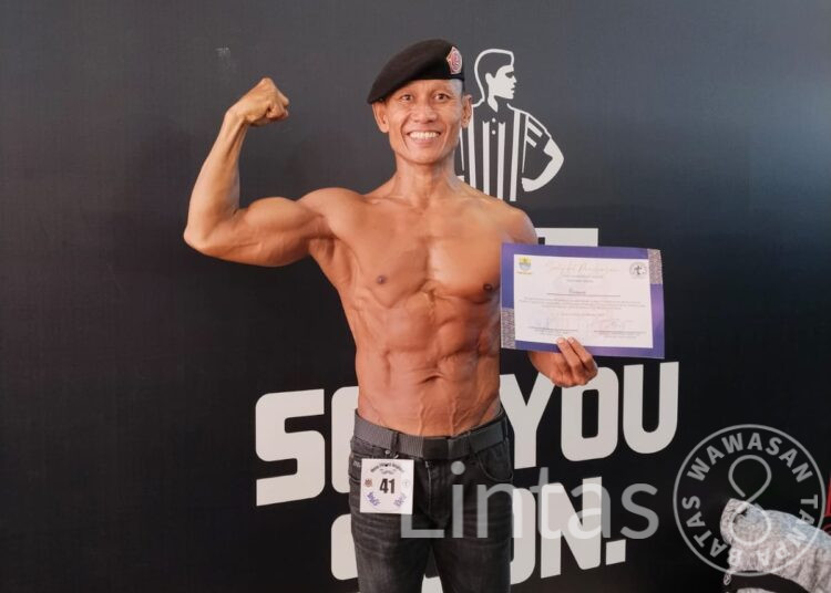 Purnomosidi “Prajurit Perang Pikiran” Tampil di Body Contest Piala Wali Kota Cirebon 2025