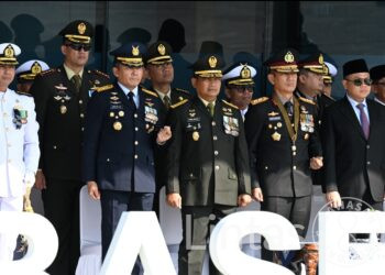 Puncak Peringatan HUT Ke-80 TNI, Kasdam XIV/Hsn Hadiri Upacara di Lanud Sultan Hasanuddin