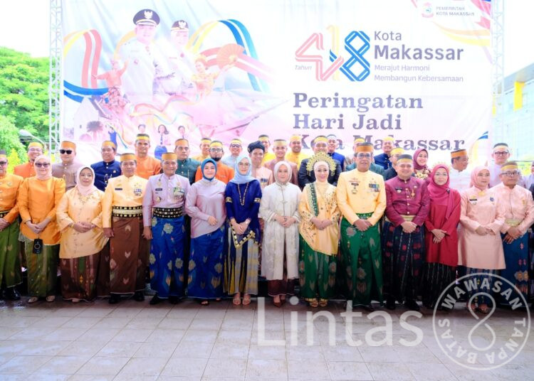 Pangdam XIV/Hsn Rajut Harmoni di Hari Jadi Kota Makassar