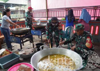 Pastikan Warga Tertangani dengan Baik, TNI AD Lanjutkan Penanganan Bencana Semeru