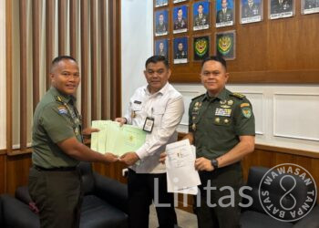 Kodam III/Siliwangi Serahkan Aset BMN Tanah dan Sertifikat Hak Pakai SMA Taruna Nusantara Kepada Biro Umum Setjen Kemhan