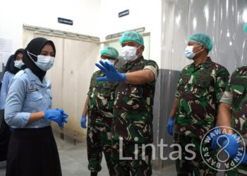 Tinjau Dapur Sehat SPPG di Kendari, Pangdam XIV/Hsn Kokohkan Komitmen Dukung Program Presiden RI