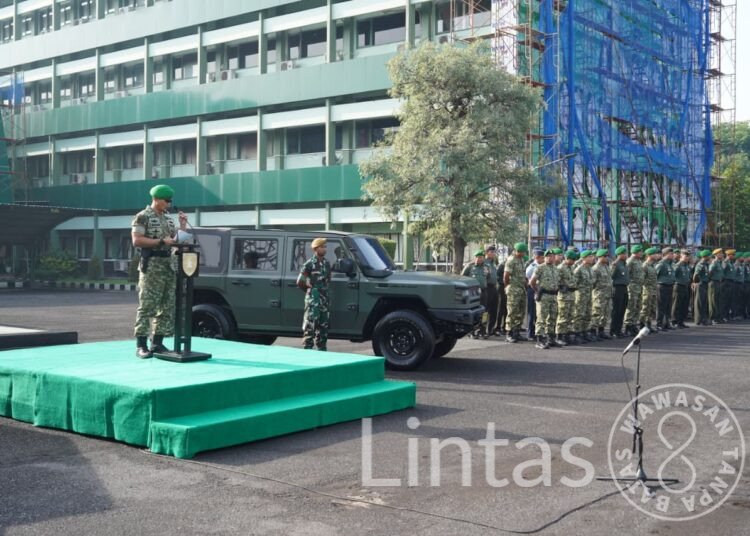 Perkuat Mobilitas Satuan, Danrem 083/Baladhika Jaya Hadiri Penyerahan Ransus Maung & Spartan di Makodam V/Brawijaya