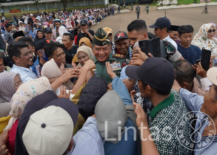 Pangdam XIV/Hasanuddin Ajak Orang Tua Calon Prajurit TNI AD, Perangi Calo Werving