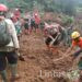 Tim Gabungan Mulai Evakuasi Korban Longsor di Desa Wargaluyu Kabupaten Bandung