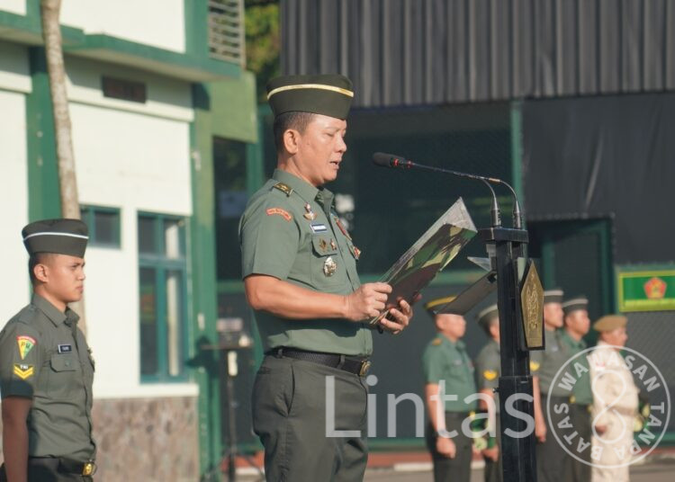 Kodiklatad Gelar Upacara 17 an, Dankodiklatad : Bangun Budaya Kerja Profesional dan Tingkatkan Disiplin