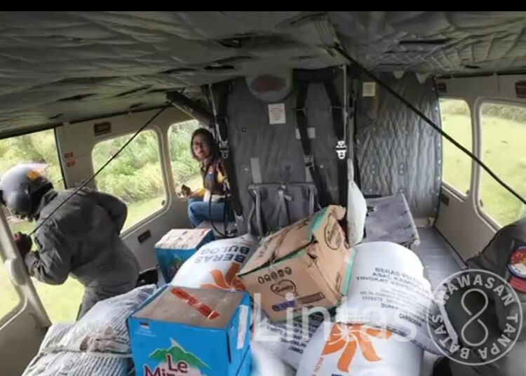 Helikopter TNI AD Kirim Logistik ke Wilayah Aceh Timur, Aceh Tamiang, dan Aceh Utara
