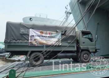 Lagi, TNI AD Berangkatkan Kapal ADRI LII, Angkut Jembatan Bailey dan Alat Berat ke Sumatera