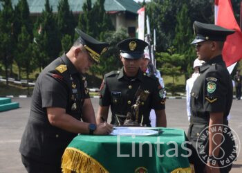 467 Prajurit Siswa resmi dilantik Kasdam III/Slw