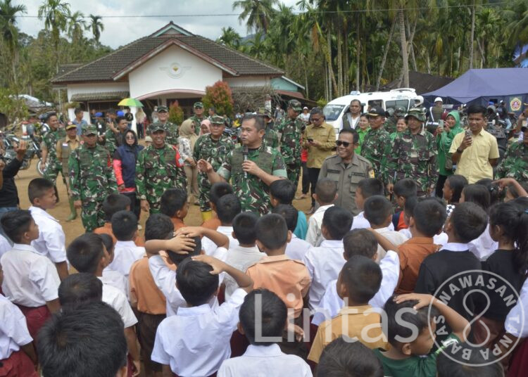Kasad di Tapanuli Tengah: Pascabencana Tak Ada Pilihan Selain Kerja Keras