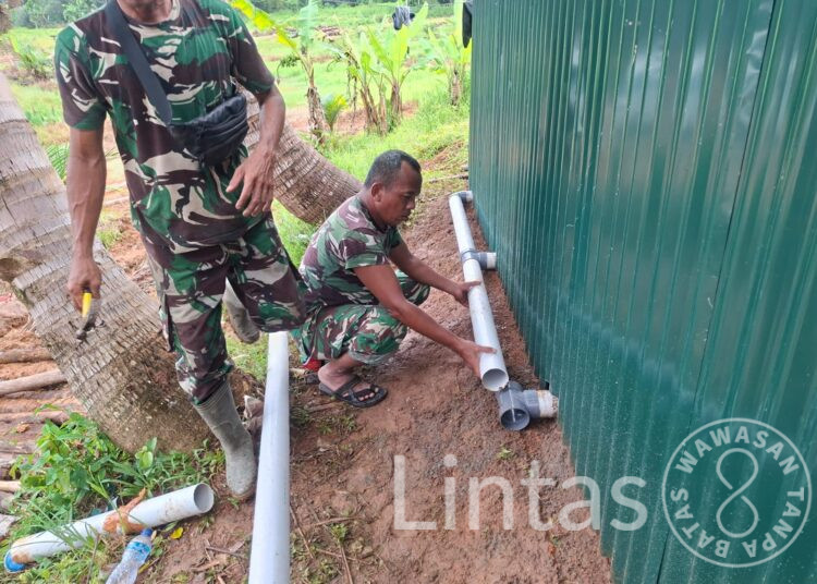 Dukung Tugas Kemanusiaan, TNI AD Bangun MCK untuk Satgas Gulbencal di Tapanuli Tengah