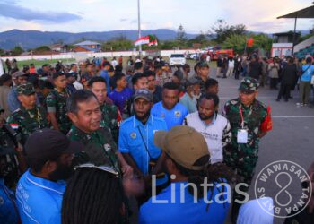 Kasad Dampingi Wapres Pastikan Program Pemerintah Menyentuh Masyarakat Papua