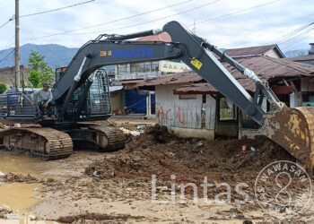 Maksimalkan Alat Berat, TNI AD Normalisasi GKPI Hutanabolon Pascabanjir