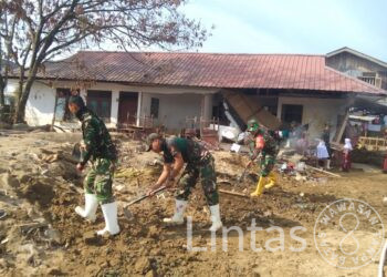 Satgas Gulbencal Kodam I/BB Laksanakan Pembersihan SDN 100704 Hutagodang