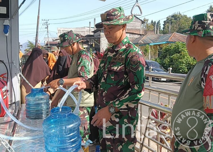 Krisis Air Bersih Pascabencana, TNI Salurkan Mobil RO untuk Warga Aceh Tengah