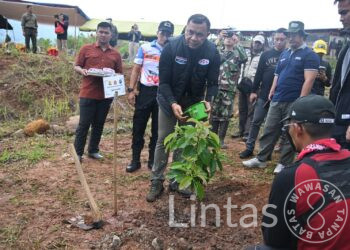 Dankodiklatad Pimpin Tanam 500 Pohon di Jatigede, Wujud Kepedulian Lingkungan dan Sinergi Bersama Komunitas