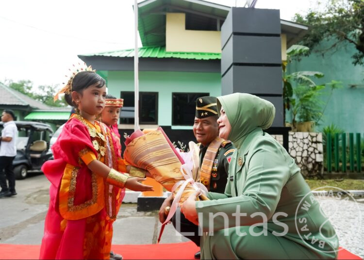 Kunjungi Deninteldam, Pangdam XIV/Hasanuddin Tekankan Profesionalisme dan Deteksi Dini