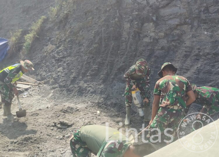50 Persen Rampung, Jembatan Gantung Burlah Siap Percepat Akses Antar Desa