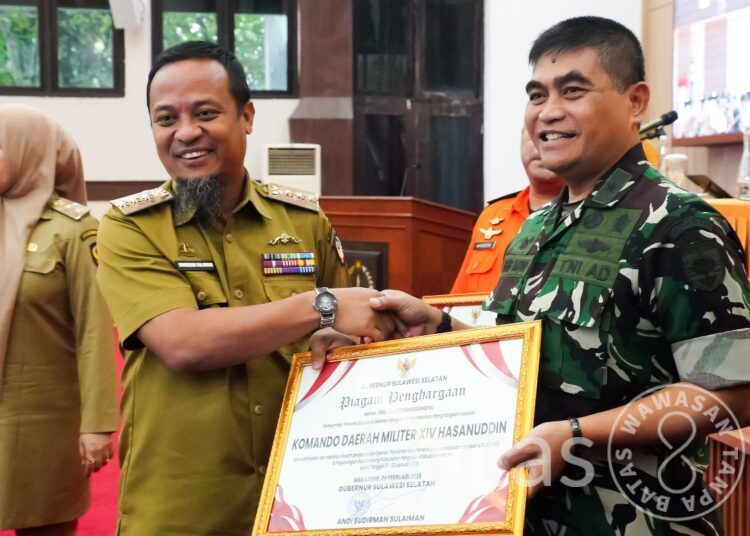 Kasdam XIV/Hsn Perkuat Sinergi Wujudkan Arahan Presiden di Sulawesi Selatan dan Terima Penghargaan Operasi SAR Pencarian Pesawat ATR 42-500