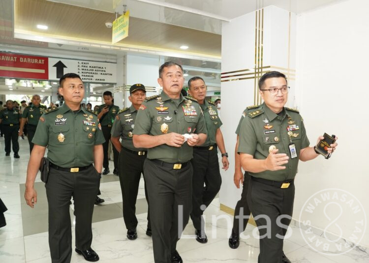 Pastikan Layanan Kesehatan Makin Modern dan Profesional, Kasad Tinjau RSPAD Gatot Soebroto