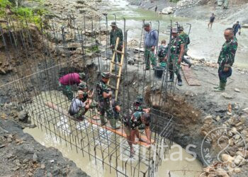 Satgas Gulbencal Kodam I/BB Rampungkan Jembatan Bailey Penghubung Dua Desa di Nias Selatan