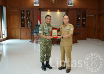 Pangdam XIV/Hasanuddin Sambangi Gubernur Sultra, Perkuat Kolaborasi untuk Keamanan dan Pembangunan Daerah