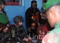 Tim Patroli Gabungan Koops TNI Papua Evakuasi 21 Pengungsi di Aifat Timur Jauh Maybrat