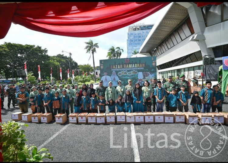 Semangat Kebersamaan, Kodam XIV/Hasanuddin Gelar Bazar untuk Prajurit dan Masyarakat