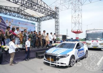 Pangdam XIV/Hasanuddin Hadiri Pelepasan Mudik Gratis Pemprov Sulsel, Dukung Mudik Aman bagi Masyarakat