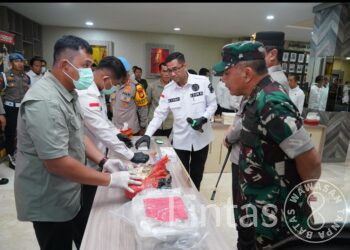 Pangdam XIV/Hsn Ungkap Temuan Puluhan Kilogram Kokain di Selayar, Tegaskan Komitmen Dukung Pemberantasan Narkoba