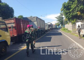 480 Personel TNI dan KRI Teluk Kupang Dikerahkan, Lancarkan Arus Balik di Pelabuhan Ketapang