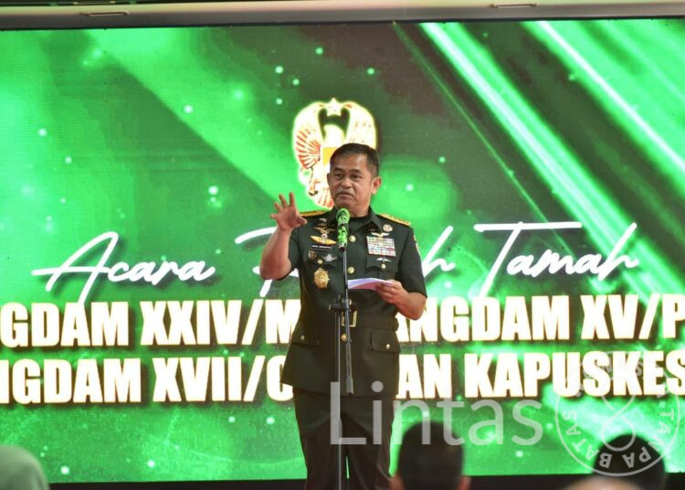 Kodiklatad Letjen TNI Mohamad Hasan Hadiri Sertijab Jabatan Strategis