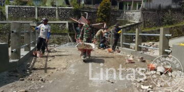 Finishing Dikebut, Jembatan Armco di Sedie Jadi Siap Digunakan Warga