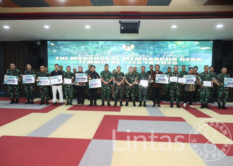 Prestasi Membanggakan! Dandim 1417/Kendari Raih Juara III Dansatgas TMMD ke-127, Bukti Dedikasi Nyata untuk Rakyat