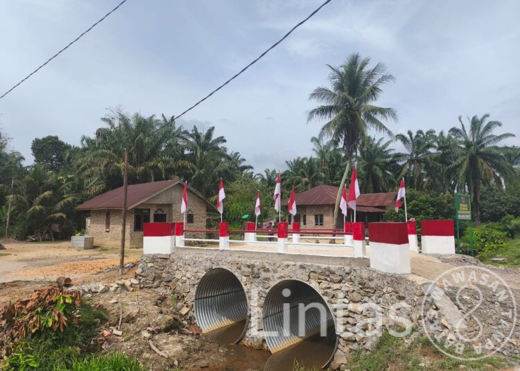 Jembatan Armco Tanjung Pasir Rampung, Akses Warga Kembali Lancar