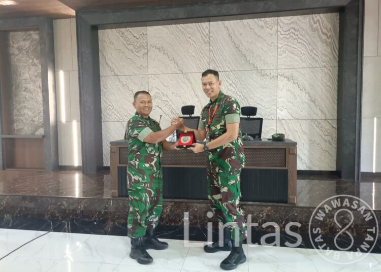 Kodiklatad Terima KKL Binsat Pasis Seskoad, Dukung Penguatan Kajian Yonif TP