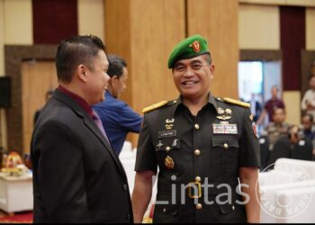 Dukung Kemajuan SDM Bangsa, Kasdam XIV/Hasanuddin Hadiri Promosi Doktor Ilmu Politik