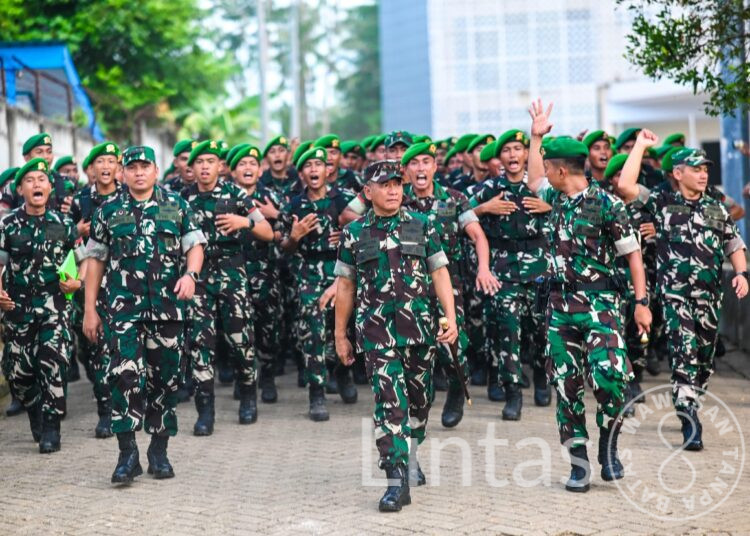 Pangdam XIV/Hasanuddin Tinjau Yonif TP 920/Lasalaga, Tingkatan Semangat dan Moril Prajurit