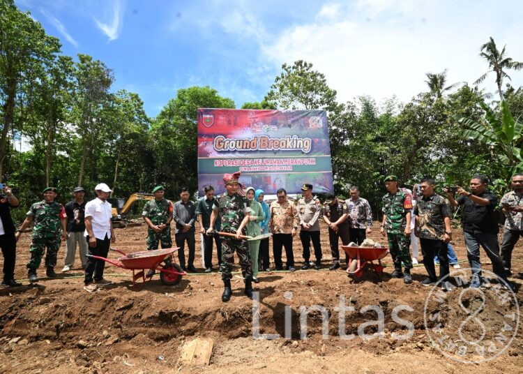Pangdam XIV/Hasanuddin Tancapkan Fondasi Kekuatan Ekonomi Rakyat di Takalar