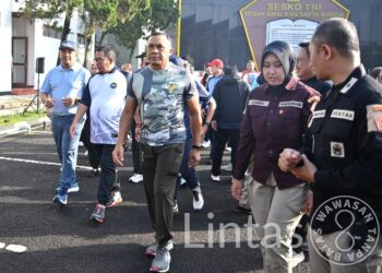 Dankodiklatad Hadiri Olahraga Bersama HUT ke-52 Sesko TNI, Perkuat Sinergi dan Silaturahmi Lintas Instansi