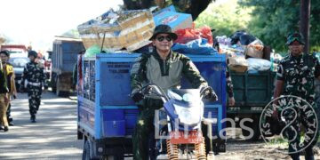 Aksi Heroik! Pangdam XIV/Hsn Pimpin Aksi Bersih-Bersih Massal di Jantung Kota Makassar