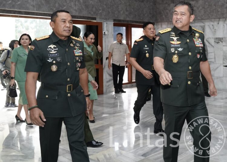 Dankodiklatad Hadiri Penutupan Dikreg LXVII Seskoad, Kasad Tekankan Kepemimpinan Visioner Dan Berkarakter