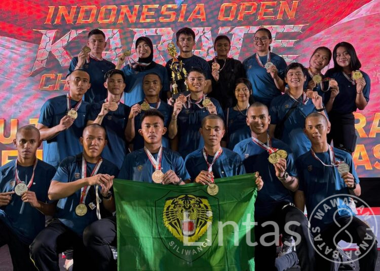 Kontingen Karate Kodam III/Slw Raih Juara Umum I di Kejuaraan Nasional Karate Indonesia Open Championship  Piala Presiden RI tahun 2026