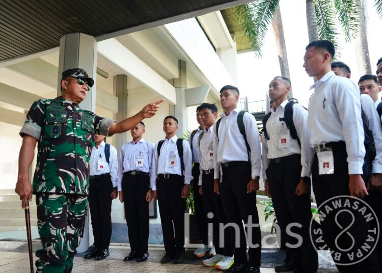 Sidak Seleksi Akademi TNI, Pangdam XIV/Hsn Tegaskan Perang Lawan Mafia Werfing,”Masuk TNI Gratis”