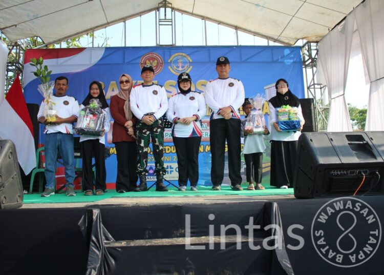 Sambut HUT ke-58 Pusrehabkeshan Kemhan, Bakti Sosial Wujud Kepedulian kepada Masyarakat Pesisir