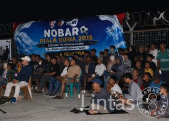 Melalui Nobar Gembira Piala Dunia 2026, Lanud Halim Perdanakusuma Pererat Kebersamaan dengan Masyarakat